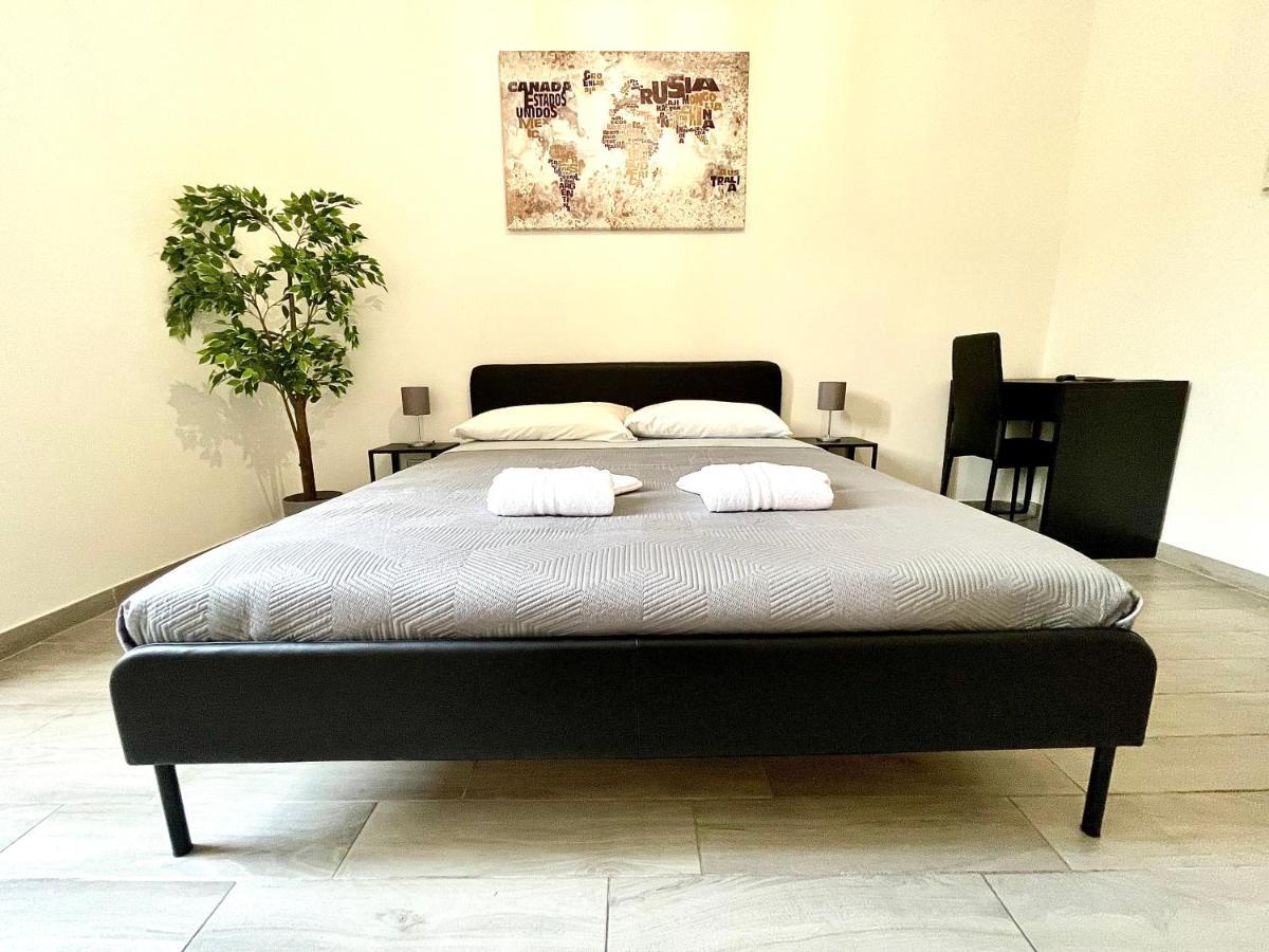 Colosseum Guest House روما المظهر الخارجي الصورة
